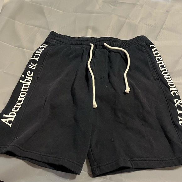 Sweat shorts - Picture 1 of 4